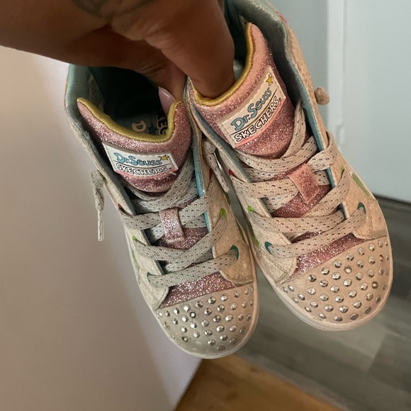 Twinkle Toes - Picture 4 of 4